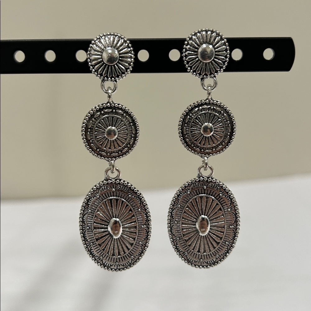 Elegant Silver Dangle Earrings